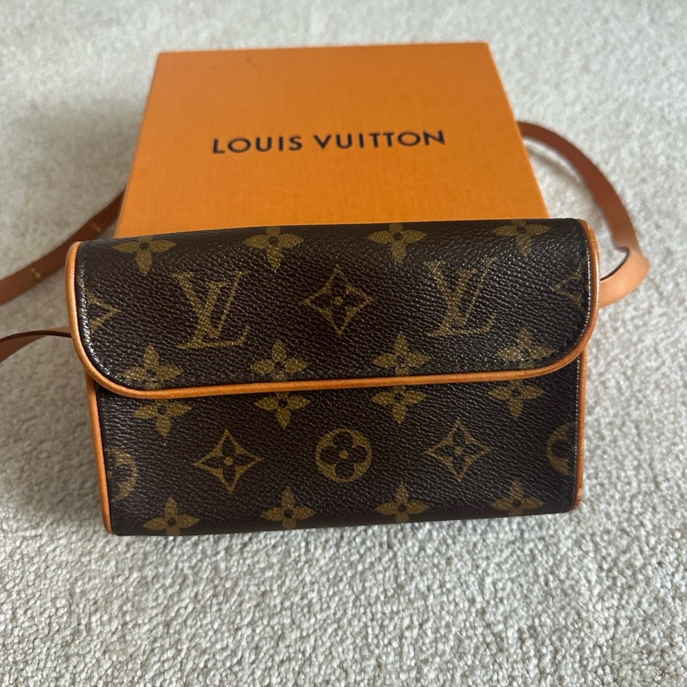 Louis Vuitton Brown Florentine Monogram Pouch Belt Bag